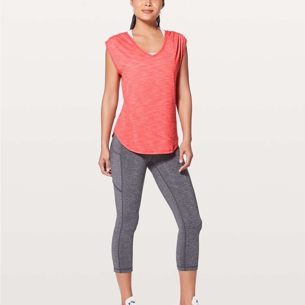 NEW Sweat times short sleeve shirt Lululemon tennis running Luon cape red orange